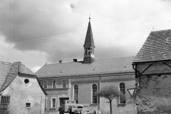 43. Einfahrt-Evang.-Kirche