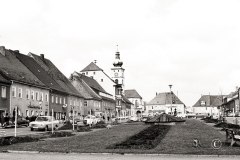 Nr.-208-Marktplatz-ohne-Baeume-Tirschenreuth