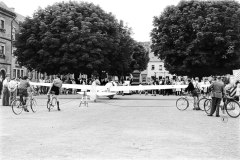 Nr.-285-Segelflieger-am-Marktplatz